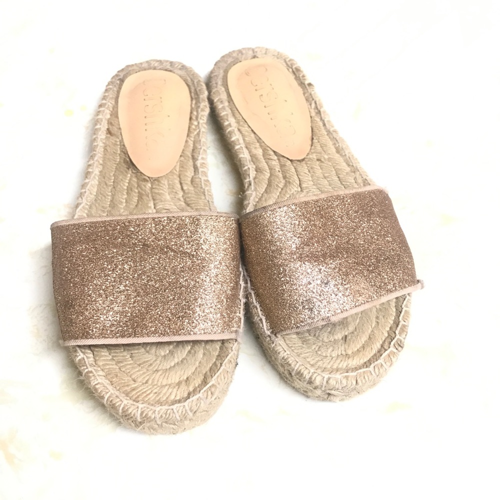 TRENDY SUMMER SLIDES 👌🏻🛍