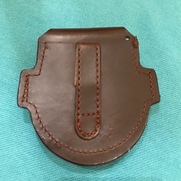 GUESS CASE - Picture 2 of 4