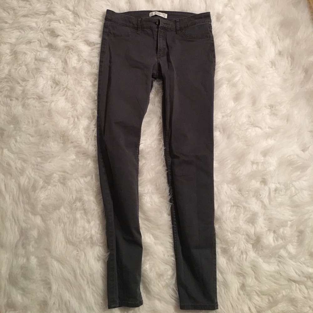 Abercrombie and Fitch dark grey skinny pants