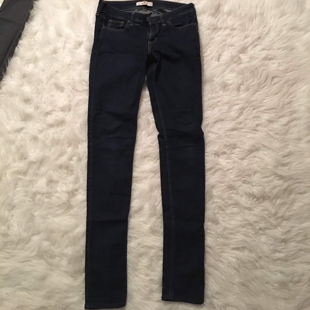 Hollister dark blue skinny jeans
