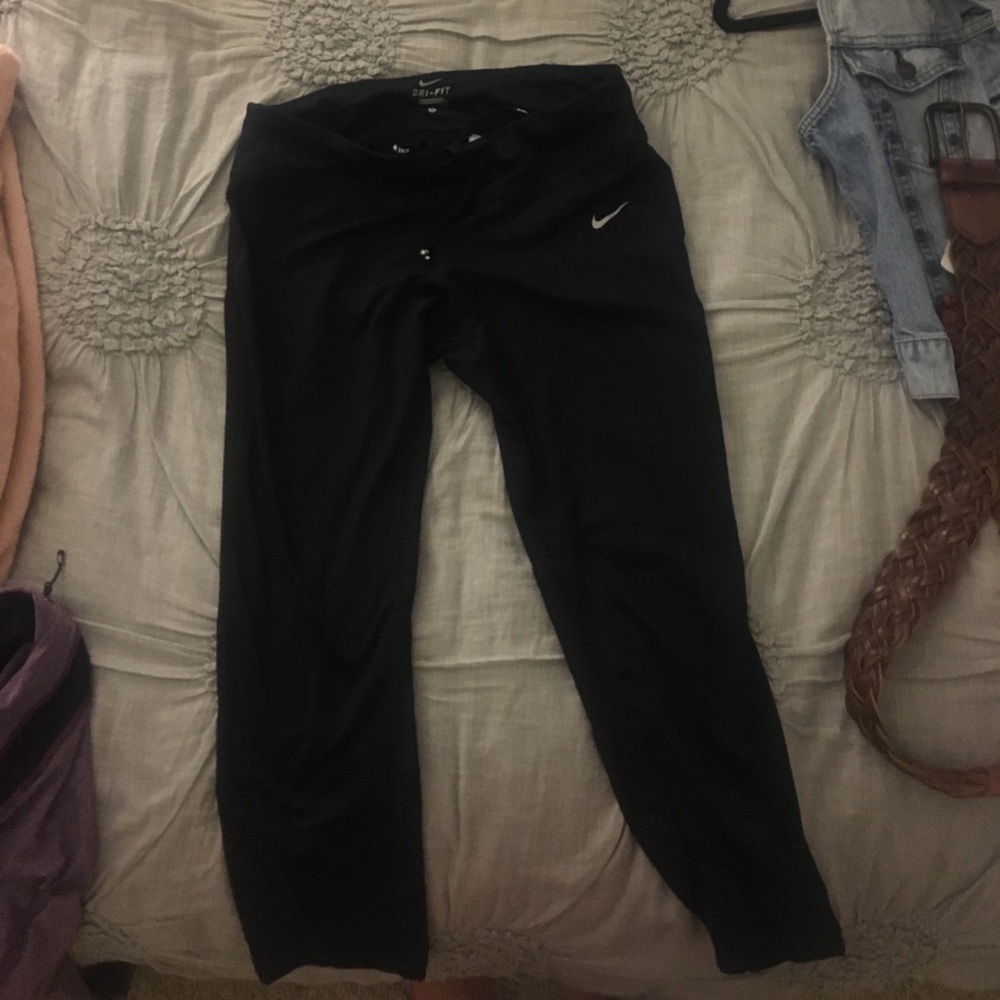 Nike running crops