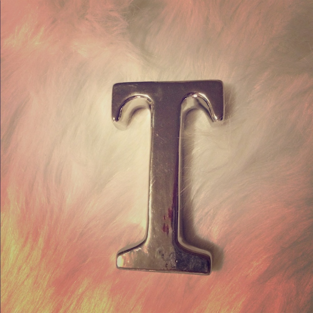 Letter "T"