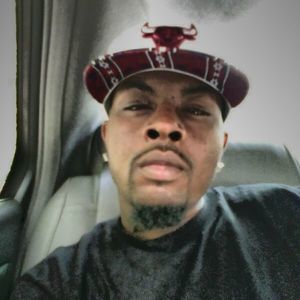 Meet your Posher, Victor