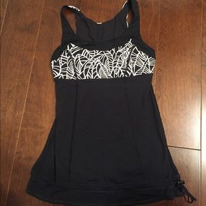 Lululemon tank top