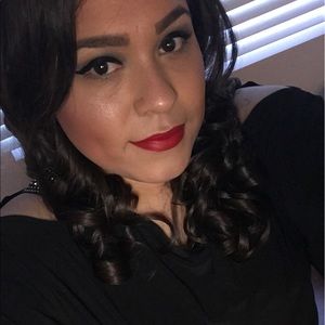 Meet your Posher, Marisol