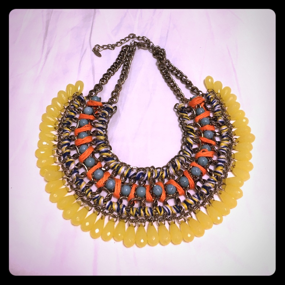 🆑 🚺 ZARA Statement Necklace