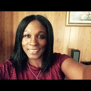 Meet your Posher, Vickie