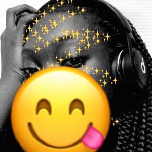 Meet your Posher, Kaila