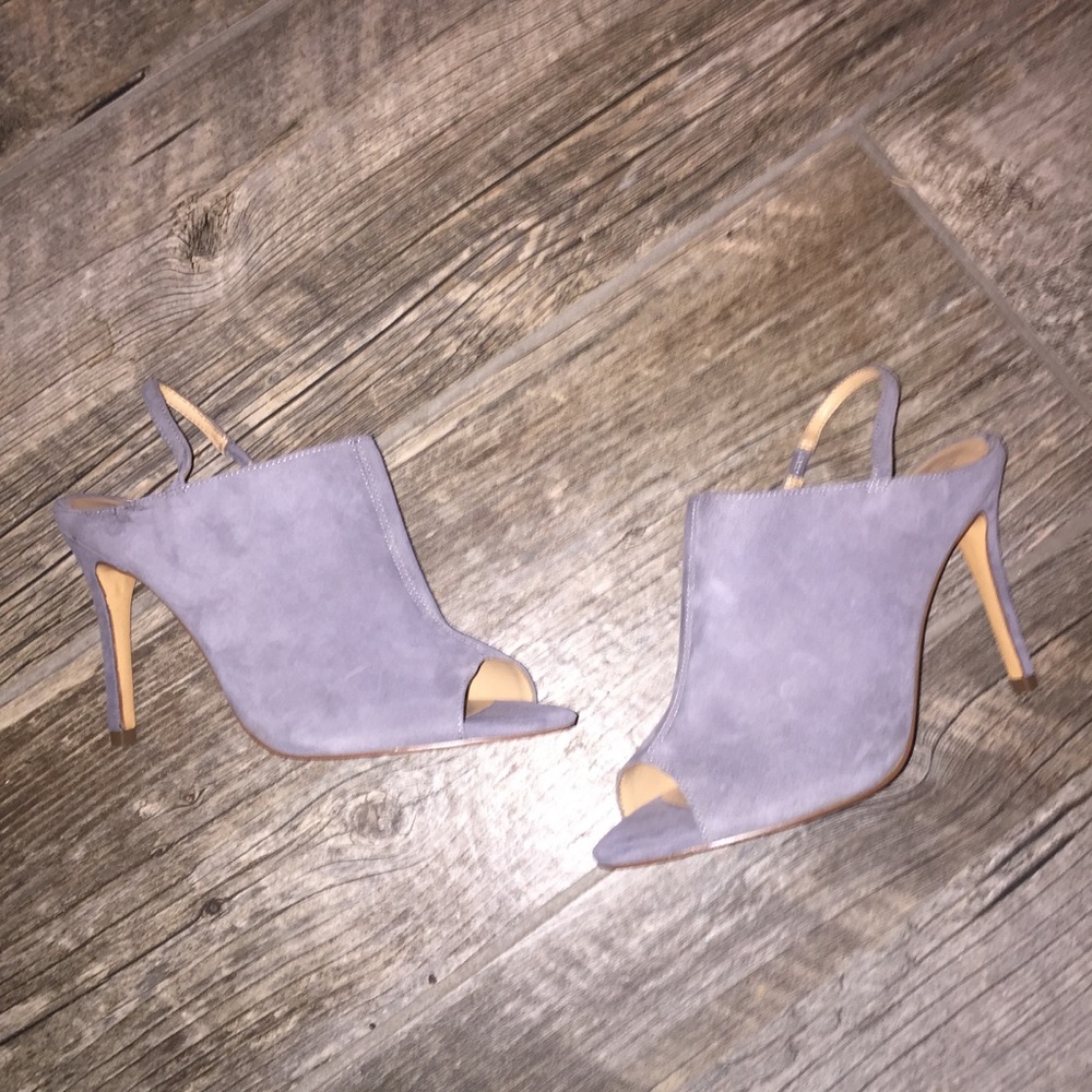 Banana Republic suede booties