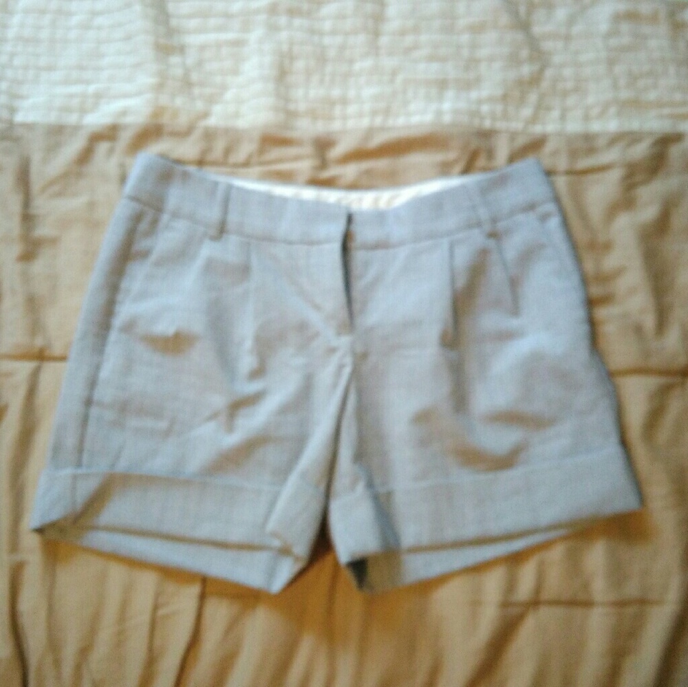 Women's Express Editor Cuffed Shorts, Grey, Size 2