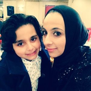 Meet your Posher, Fatima