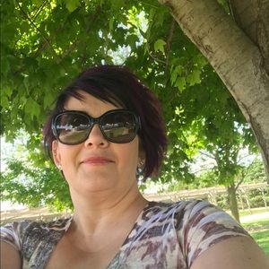 Meet your Posher, Amy