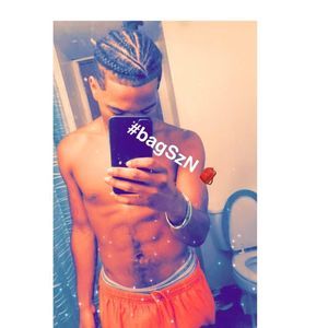 Meet your Posher, Julian