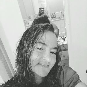 Meet your Posher, Carrie