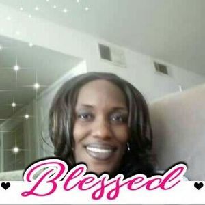 Meet your Posher, Carolyn