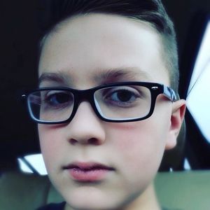 Meet your Posher, Evan