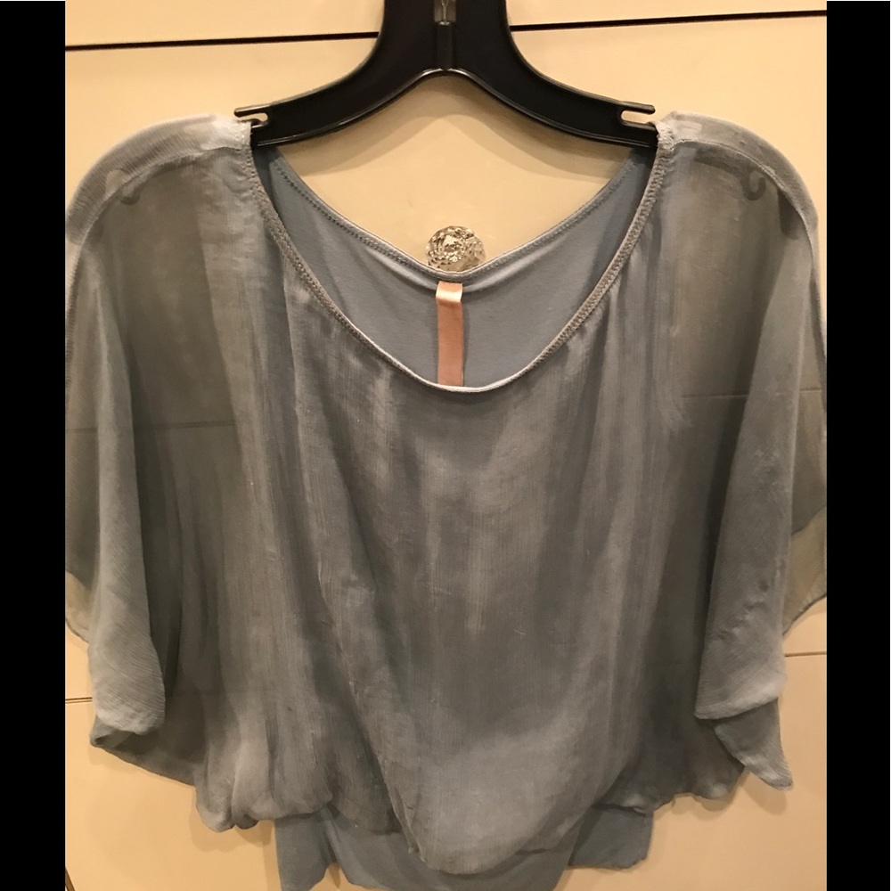 Bailey Blue Grey silk top Size Small