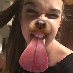 Meet your Posher, Bailey