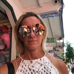 Meet your Posher, Donna