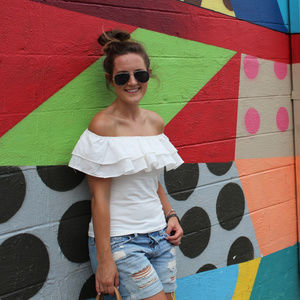 H&M Tops - Ruffle Off the Shoulder Top H&M Tops - Ruffle Off the Shoulder Top