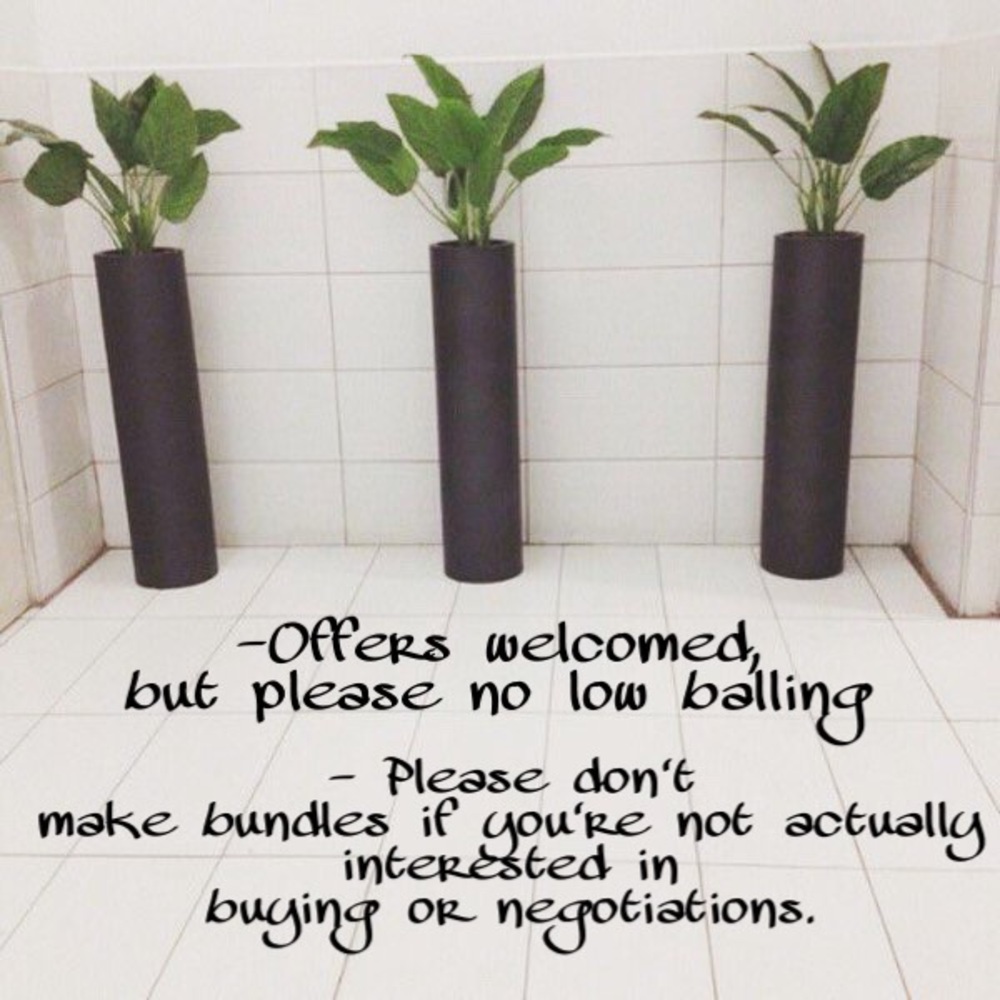 ๐ Closet Rules! ๐ - Picture 2 of 5