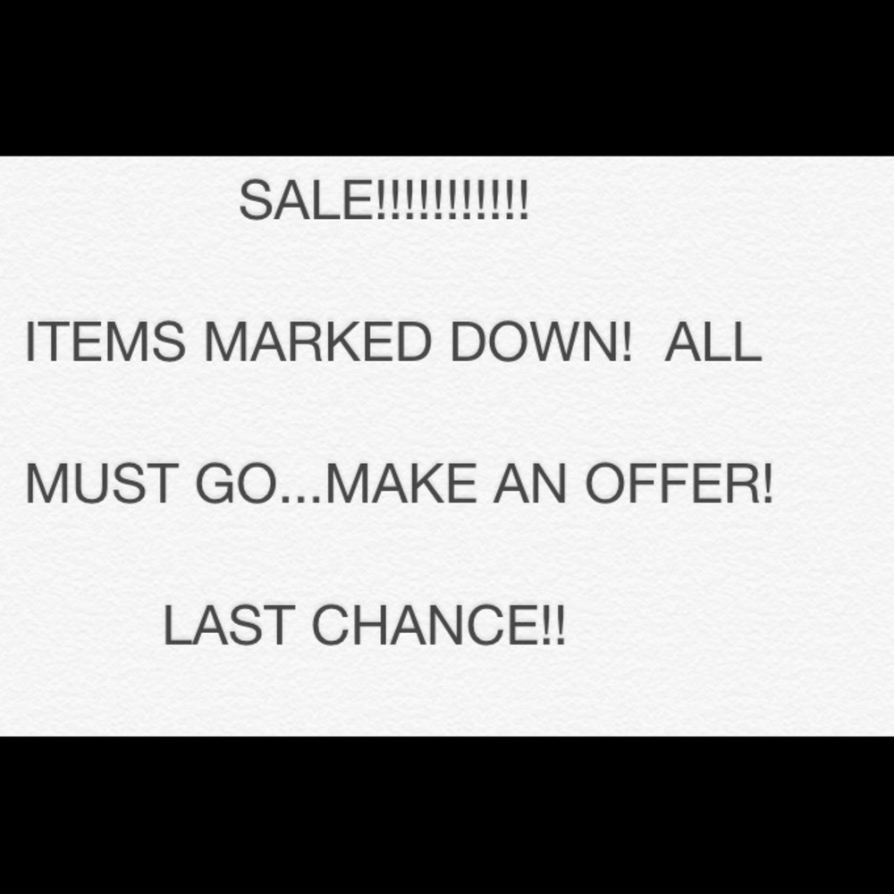 SALE.! EVERYTHING MUST GO! MAKE AN OFFER!