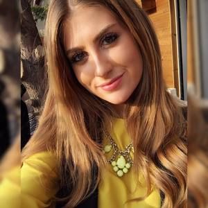 Meet your Posher, Ayça