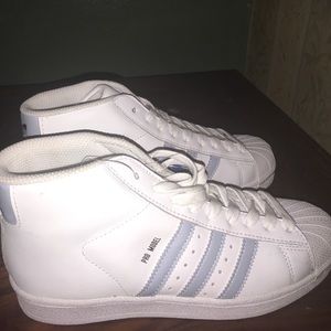 Pro model addidas (high top )