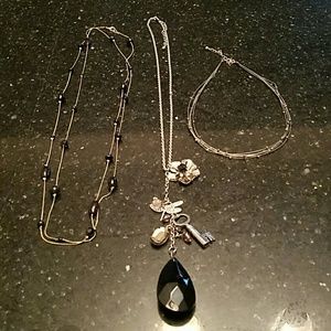 3 Necklace Group