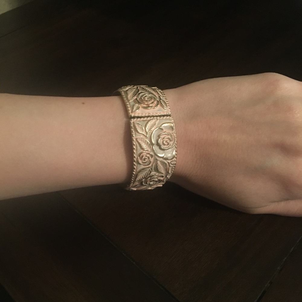Bracelet - Picture 4 of 4