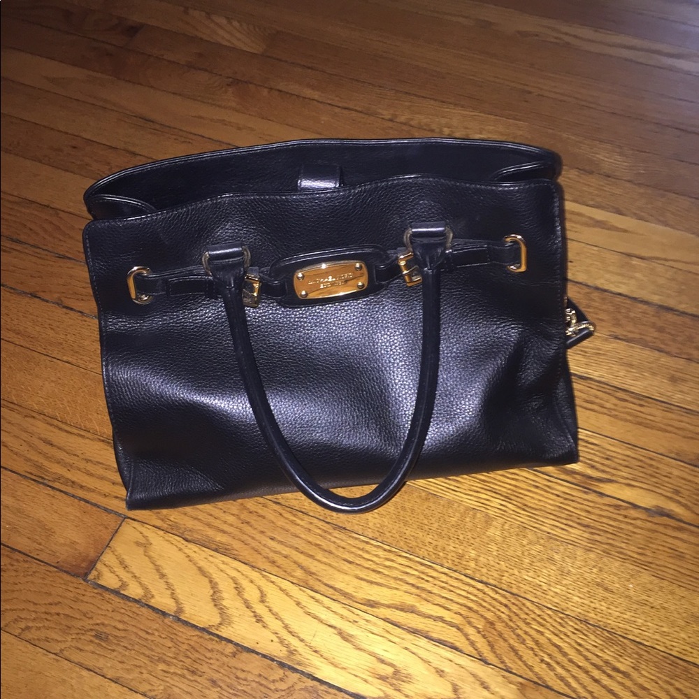 LIKE NEW Large Michael Kors tote bag