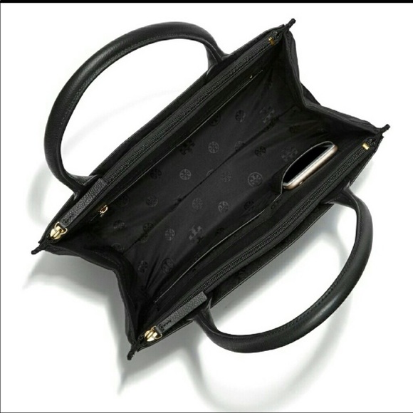 🎉PRICE DROP!! 🎉Tory Burch Purse! 😍 - Picture 2 of 8