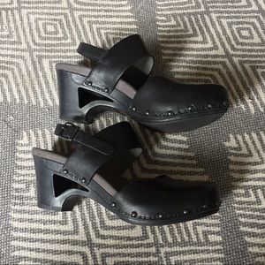 Dansko Thea Leather Clog Sandal