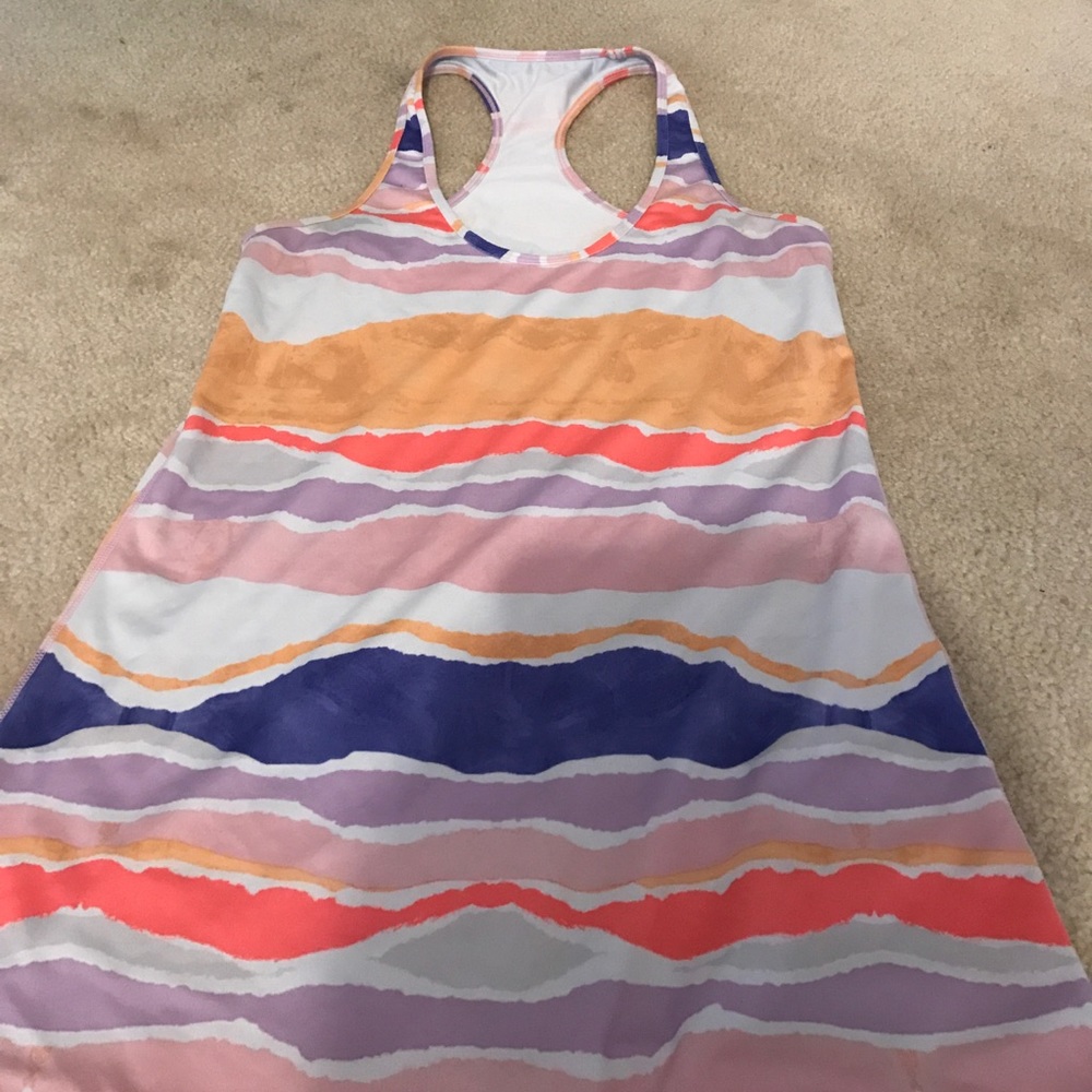 Lululemon tank