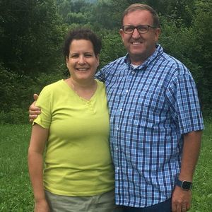 Meet your Posher, Elva