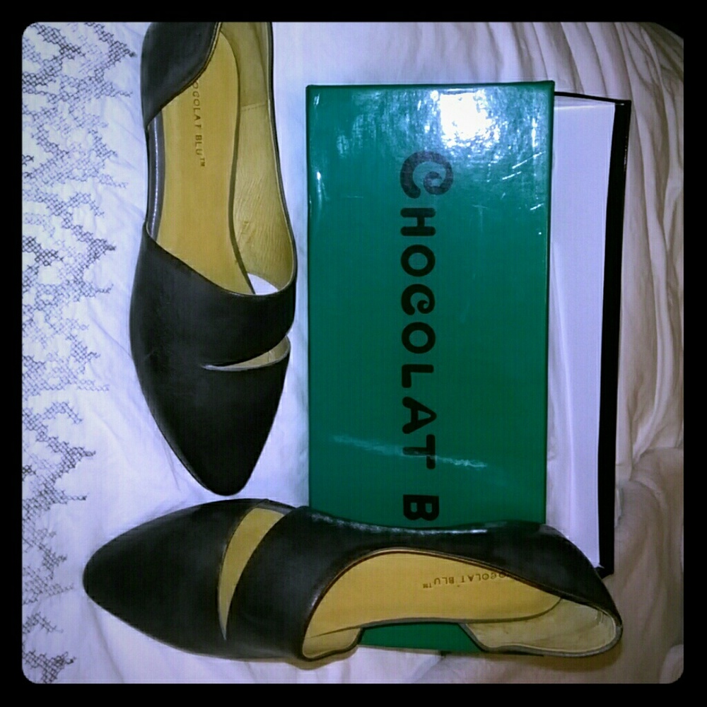 charcoal grey leather flats by Chocolate Blu.