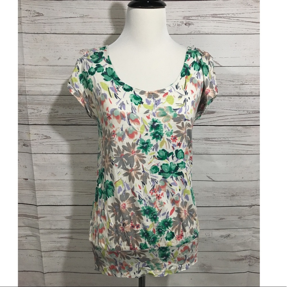 LC Lauren Conrad Floral Keyhole Top