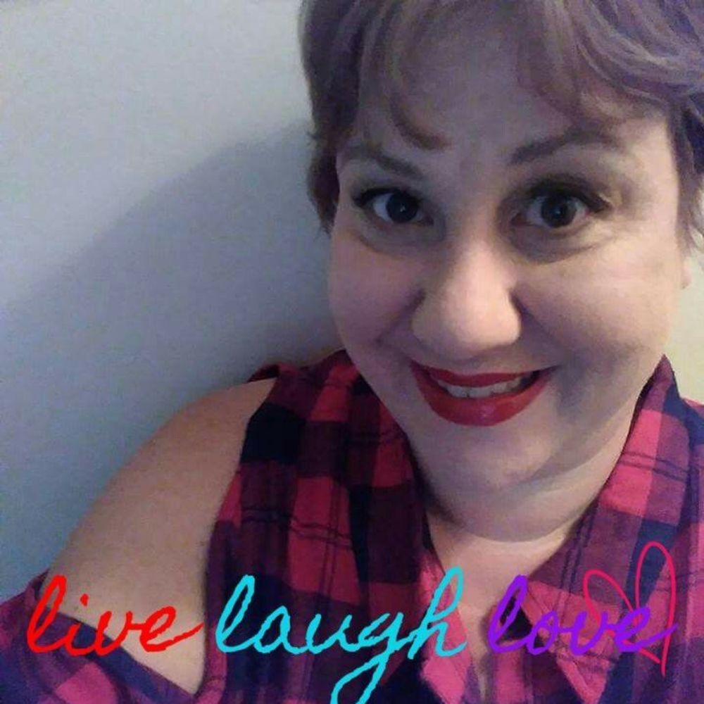 Meet your Posher, Renee