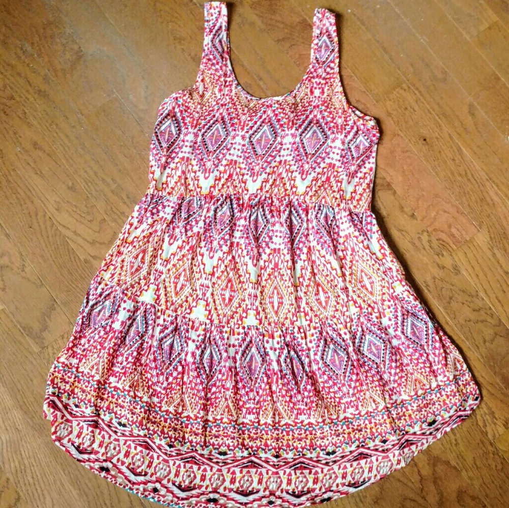 NWT Angie Boho Geo Print Lace Back Red Dress