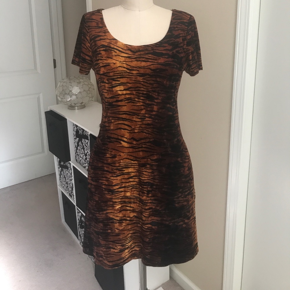VINTAGE Betsy Johnson dress