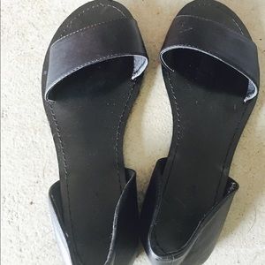 Black sandals
