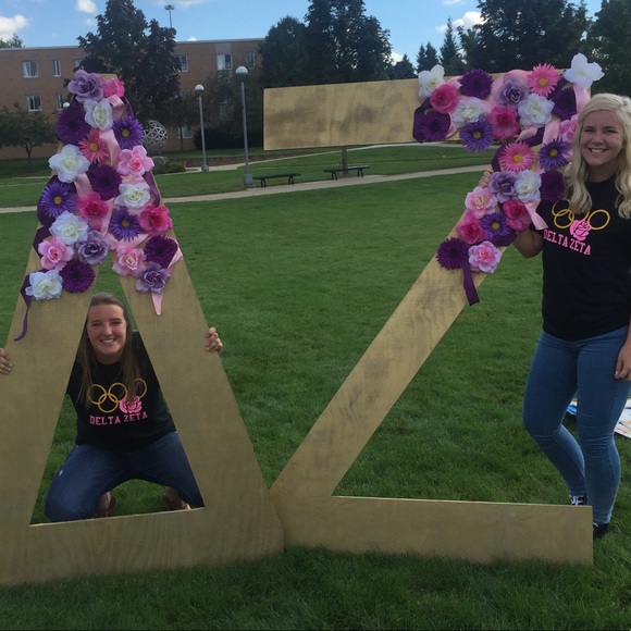 Meet your Posher, Hailey - Picture 5 of 5