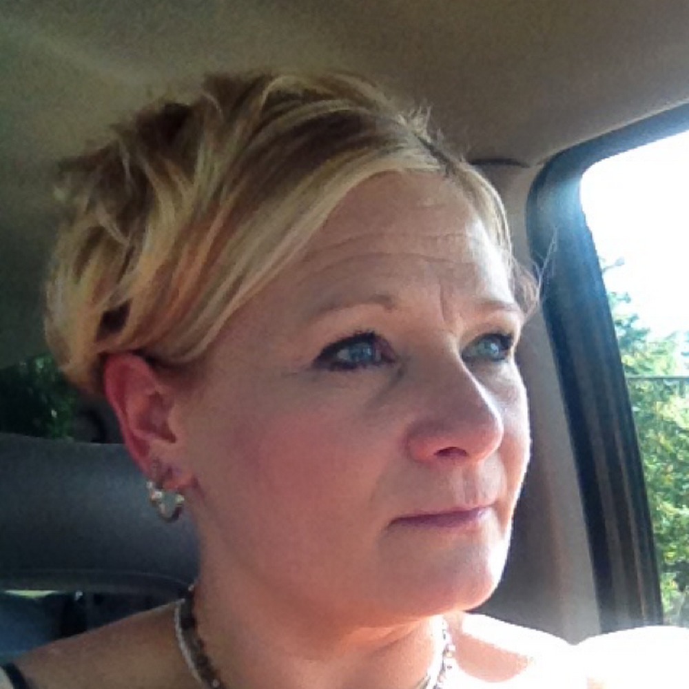 Meet your Posher, Regina