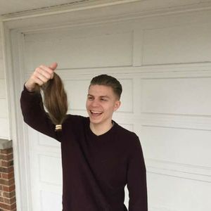 Meet your Posher, Chris