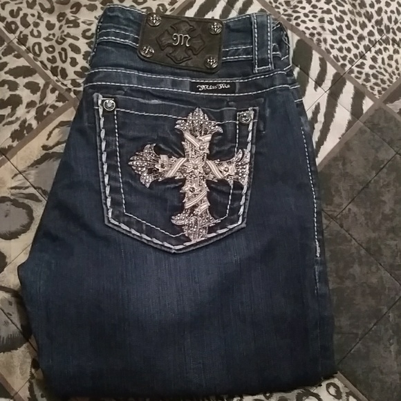 Miss Me Jeans - Picture 1 of 5