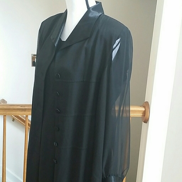 PRETTY DRESS & COAT WITH SHEER SLEEVES - Picture 7 of 8