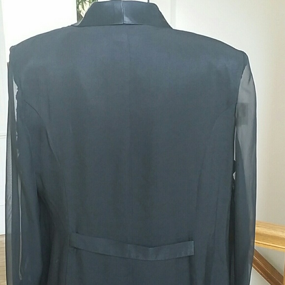 PRETTY DRESS & COAT WITH SHEER SLEEVES - Picture 8 of 8