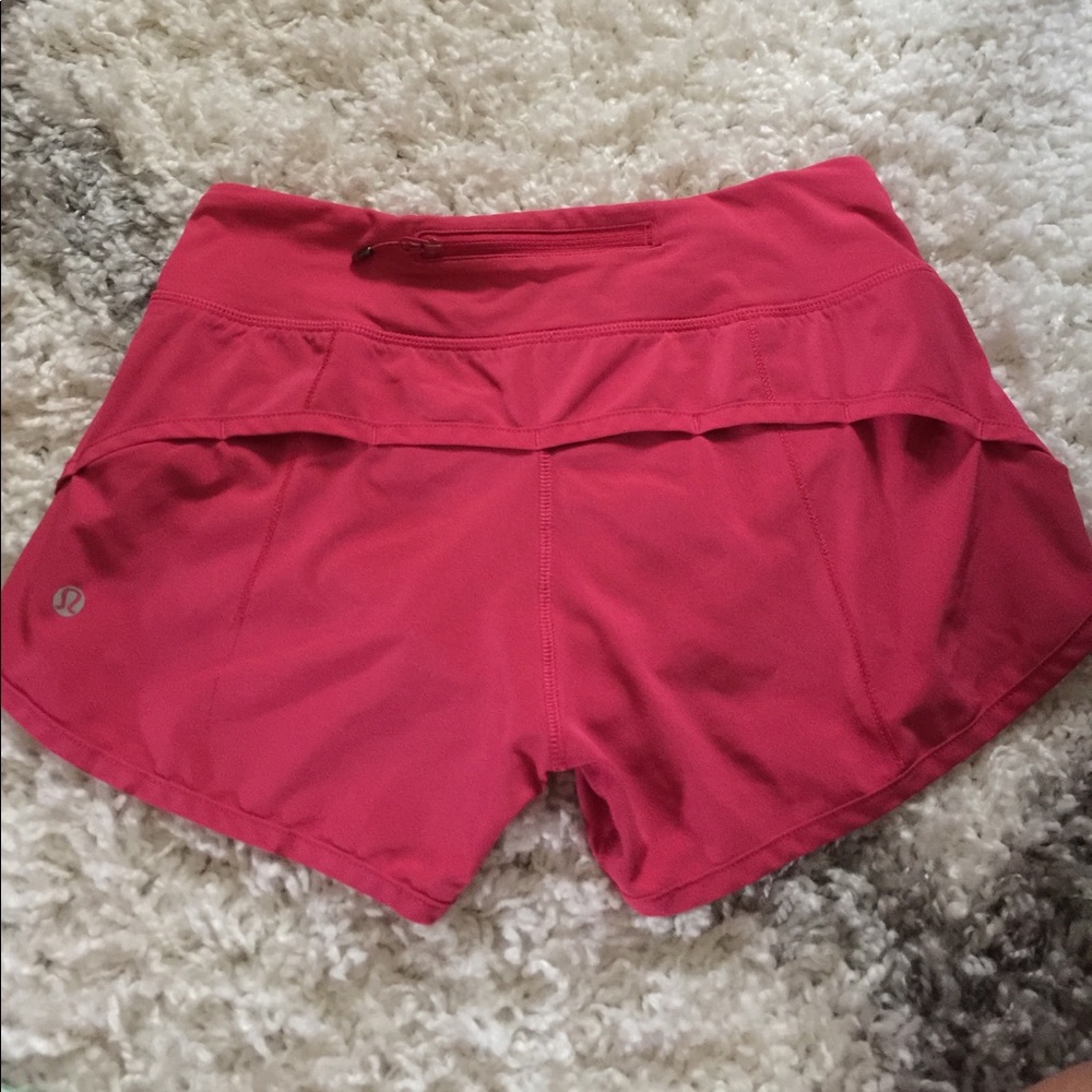 LULULEMON speed up short