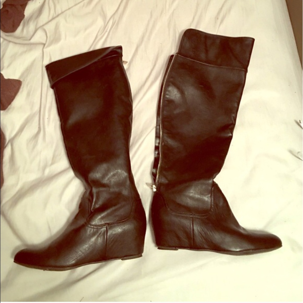 Jennifer Lopez Knee High Boots. Like new!