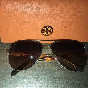 Authentic Tory Burch Aviator Sunglasses
